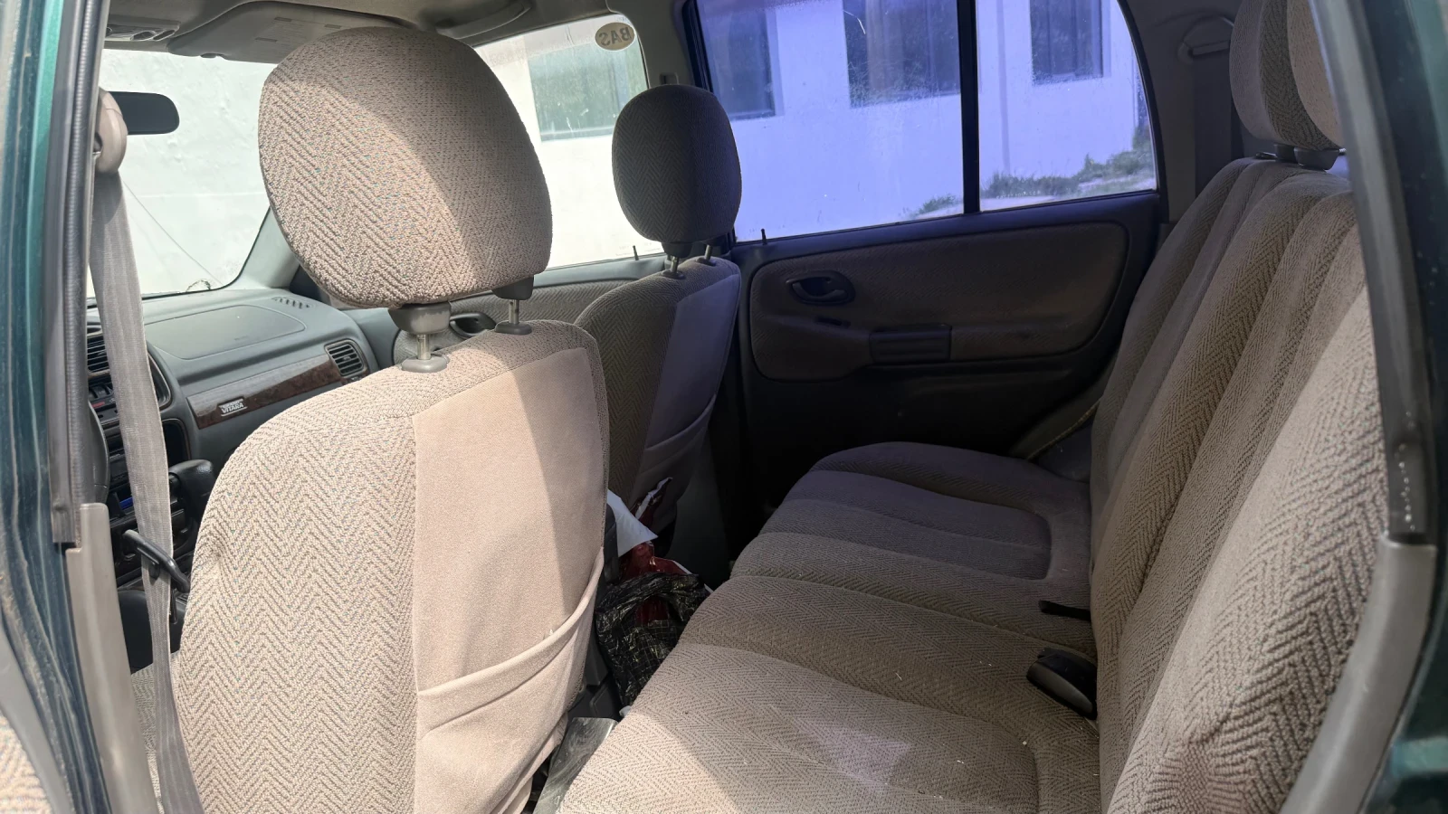 Suzuki Grand vitara 2.5 v6, снимка 5 - Автомобили и джипове - 54256212