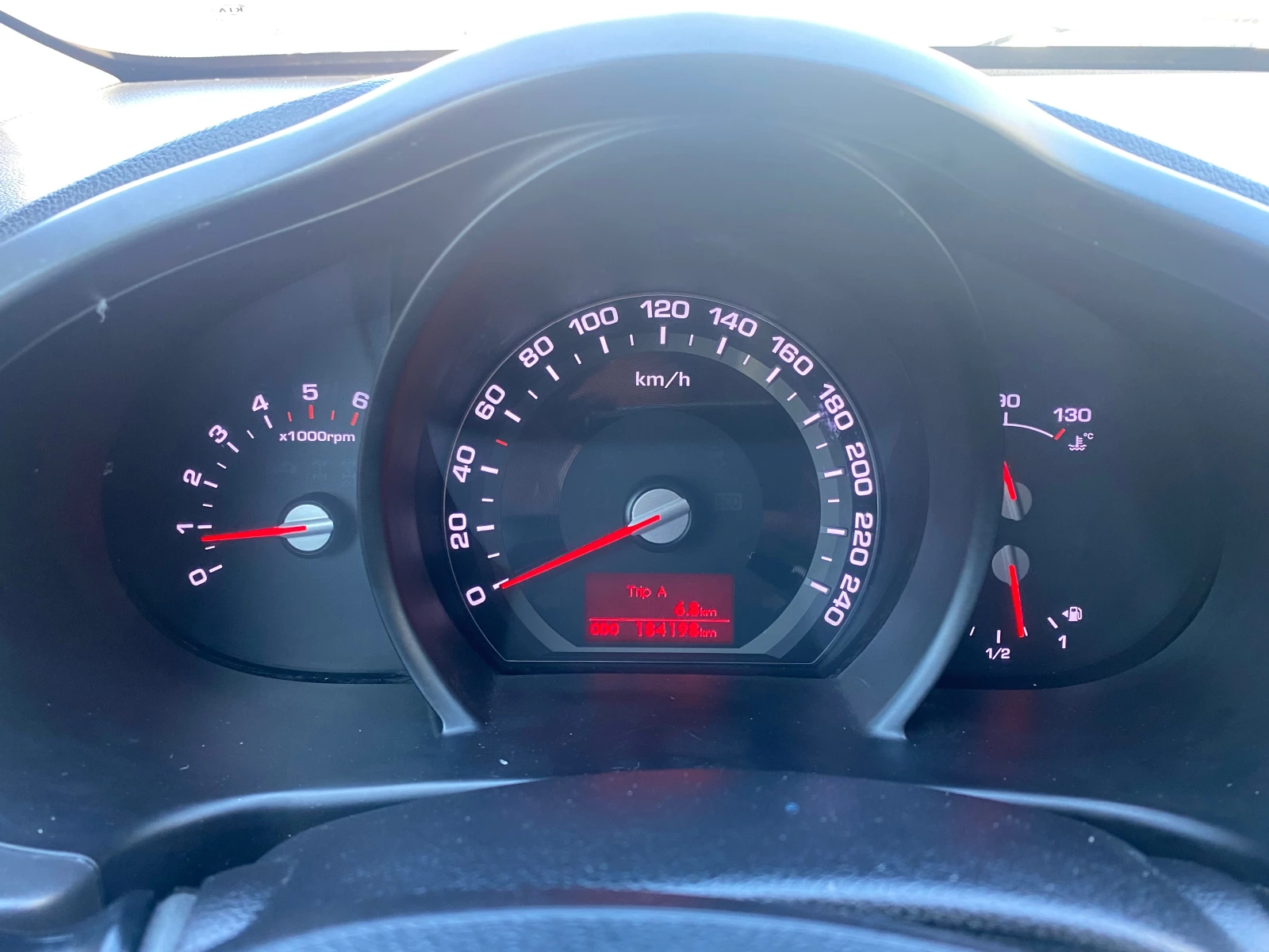 Kia Sportage 1.7 ���� ������ | Mobile.bg � ����������� 9