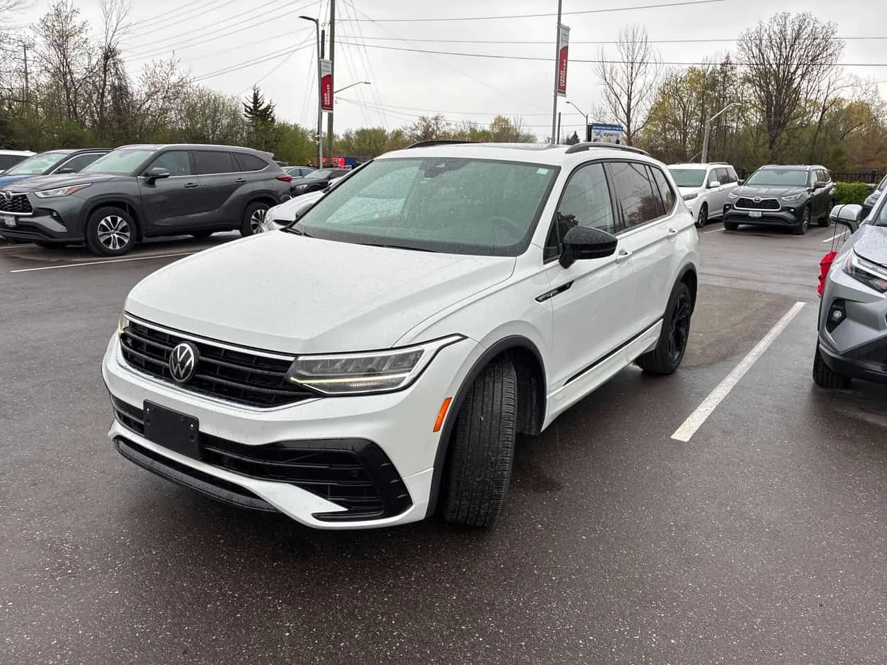 VW Tiguan | R Line Black Edition | CARFAX | ШИБЕДАХ | 