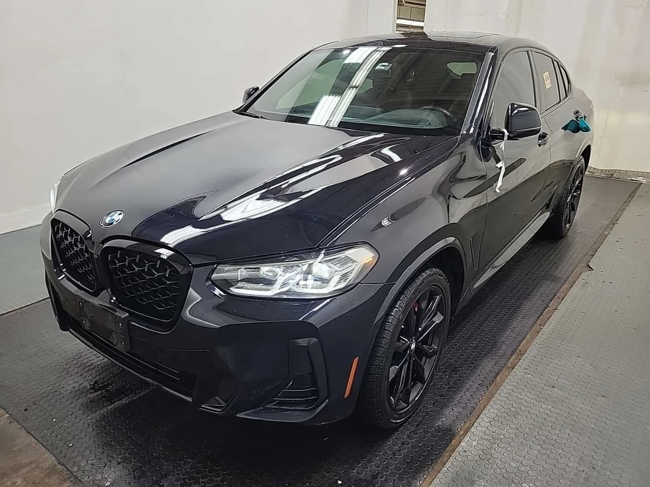 BMW X4 * XDRIVE30I * 2 КЛЮЧА * PANO * HUD * CARPLAY
