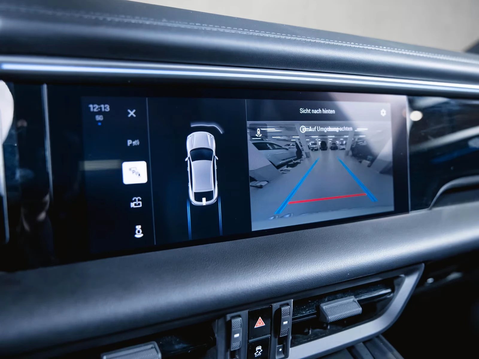 Porsche Macan 4* DISTR* AIR* HUD* PANO* BOSE* CAMERA* CARPLAY* , снимка 9 - Автомобили и джипове - 54938377