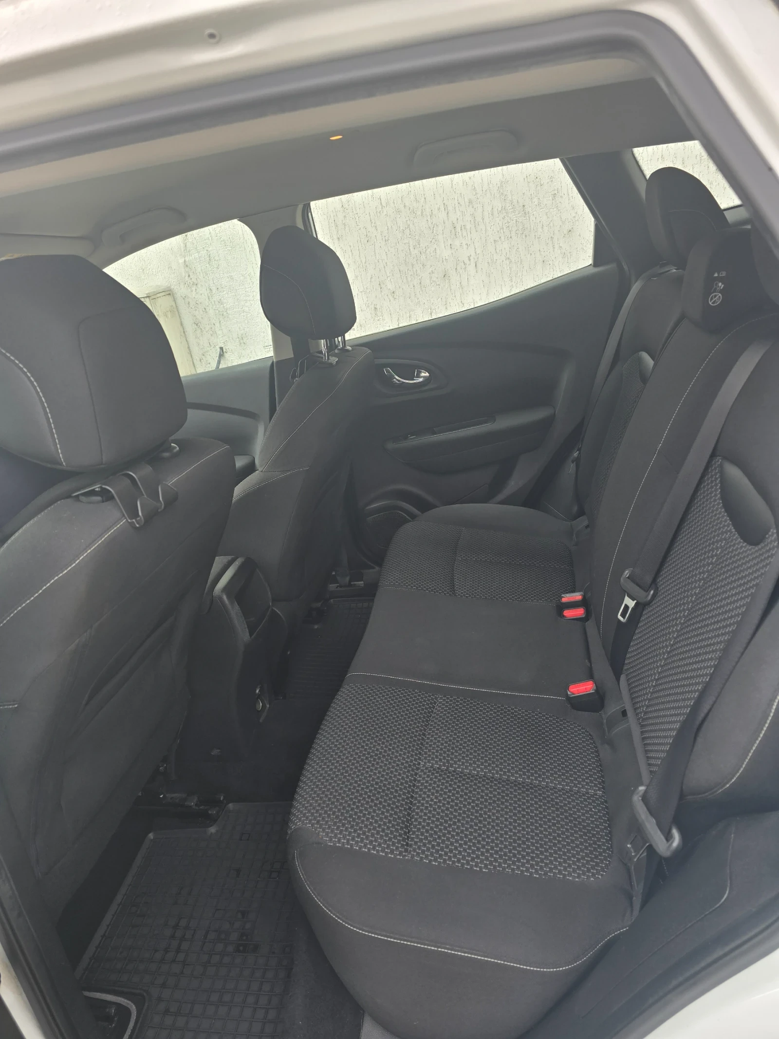 Renault Kadjar, снимка 8 - Автомобили и джипове - 55048590
