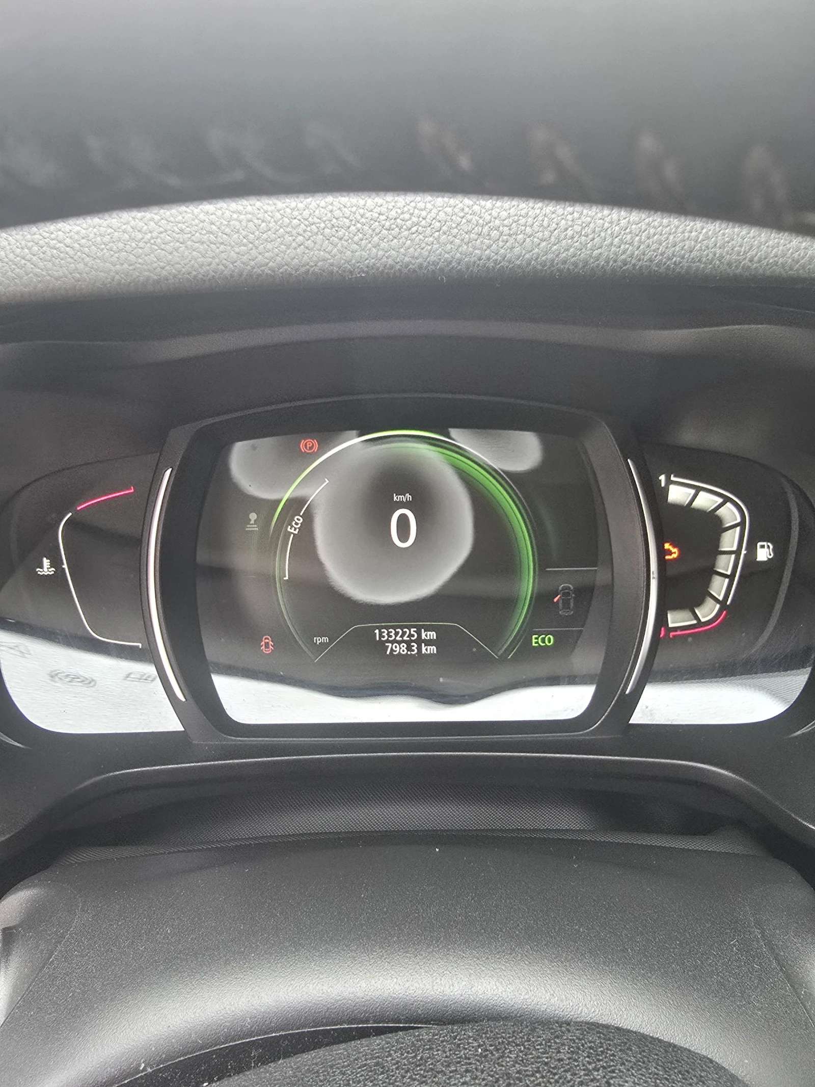 Renault Kadjar, снимка 5 - Автомобили и джипове - 55048590