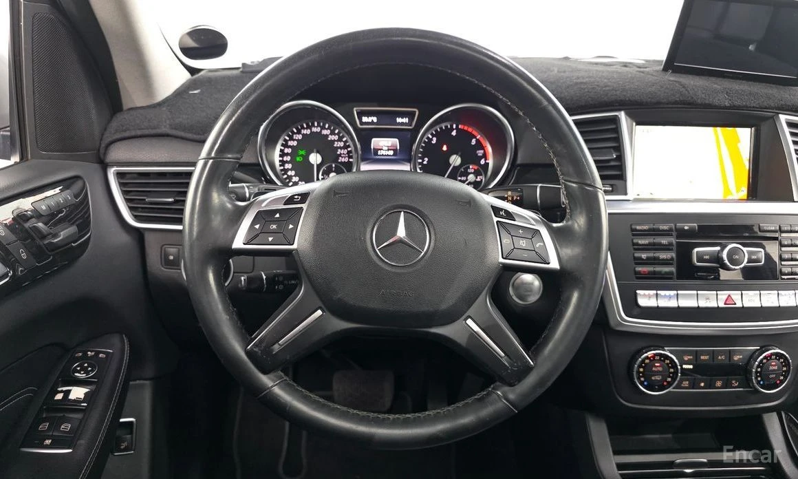 Mercedes-Benz ML 350, снимка 13 - Автомобили и джипове - 55161547