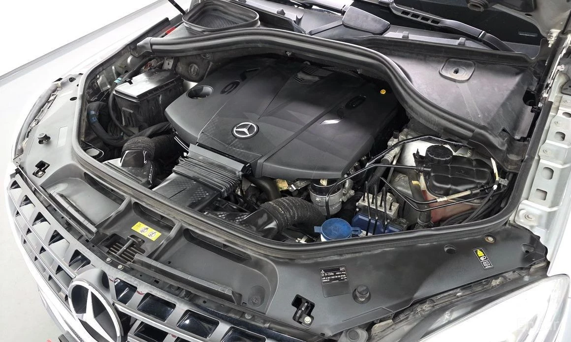 Mercedes-Benz ML 350, снимка 6 - Автомобили и джипове - 55161547