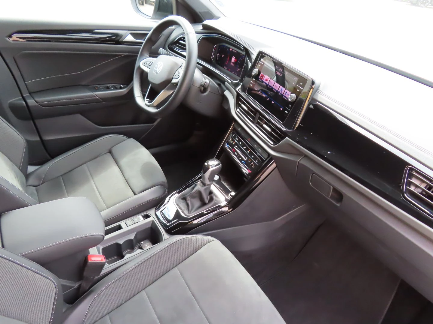 VW T-Roc | Mobile.bg � ����������� 6