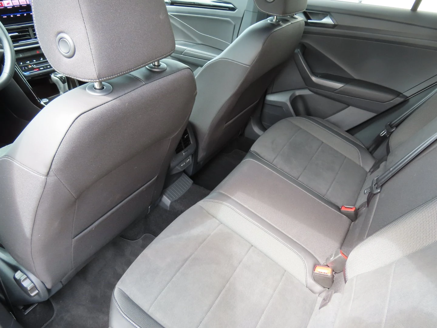 VW T-Roc | Mobile.bg � ����������� 15
