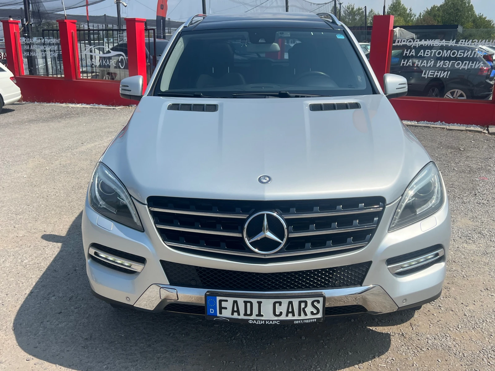 Mercedes-Benz ML 350  Собствен лизинг! 100% ОдобрениеУ, снимка 4 - Автомобили и джипове - 55769591