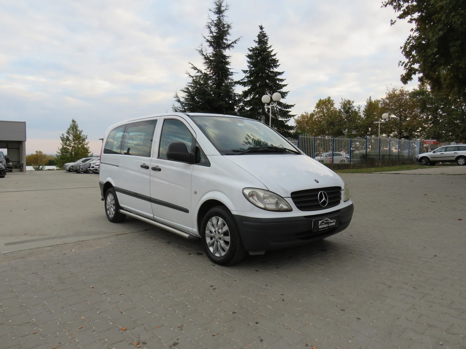 Mercedes-Benz Vito * 2.2CDI ПЪТНИЧЕСКИ 8+ 1 РЕГИСТРИРАН МАЛКИЯ ДАНЪК* - изображение 3