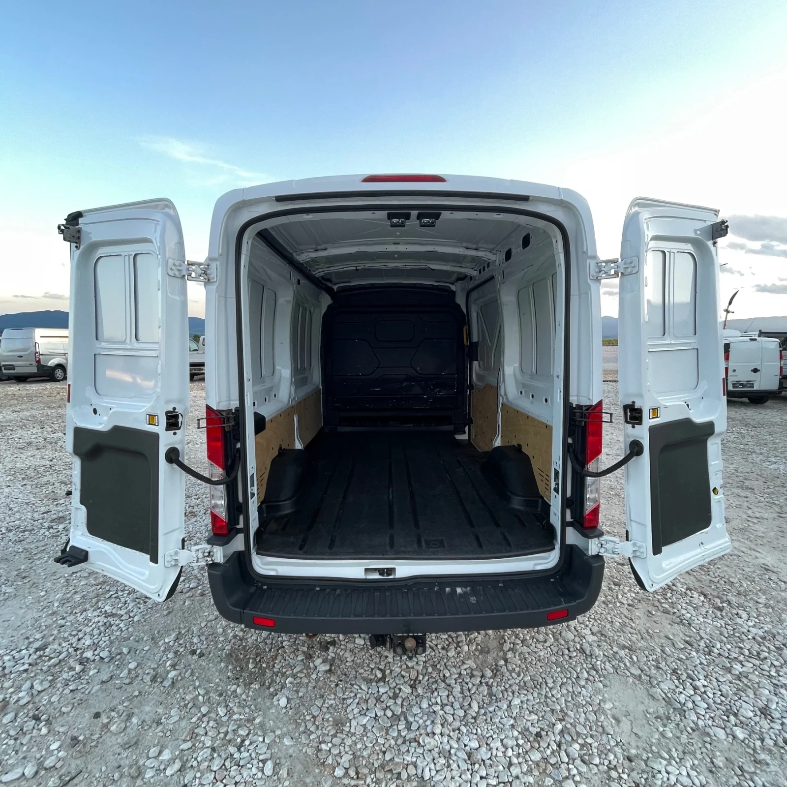 Ford Transit 2.2TDCi-Климатик - изображение 8