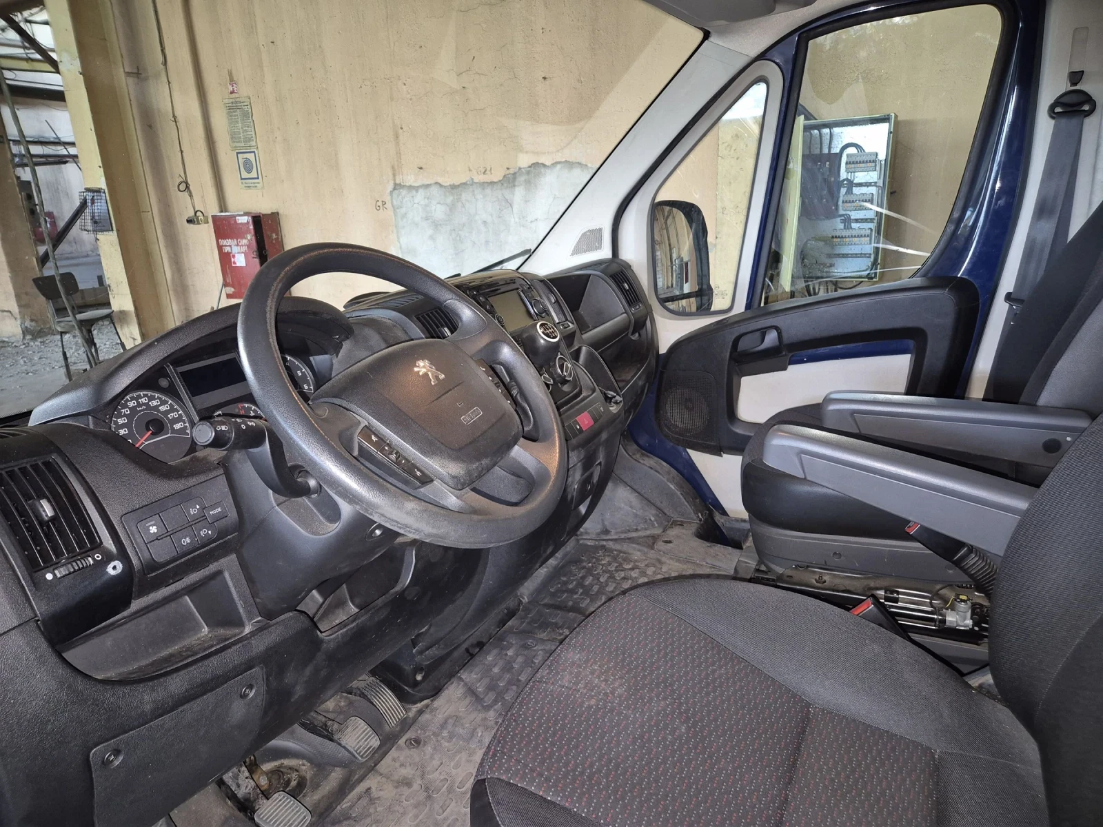 Peugeot Boxer 2.0hdi - изображение 10