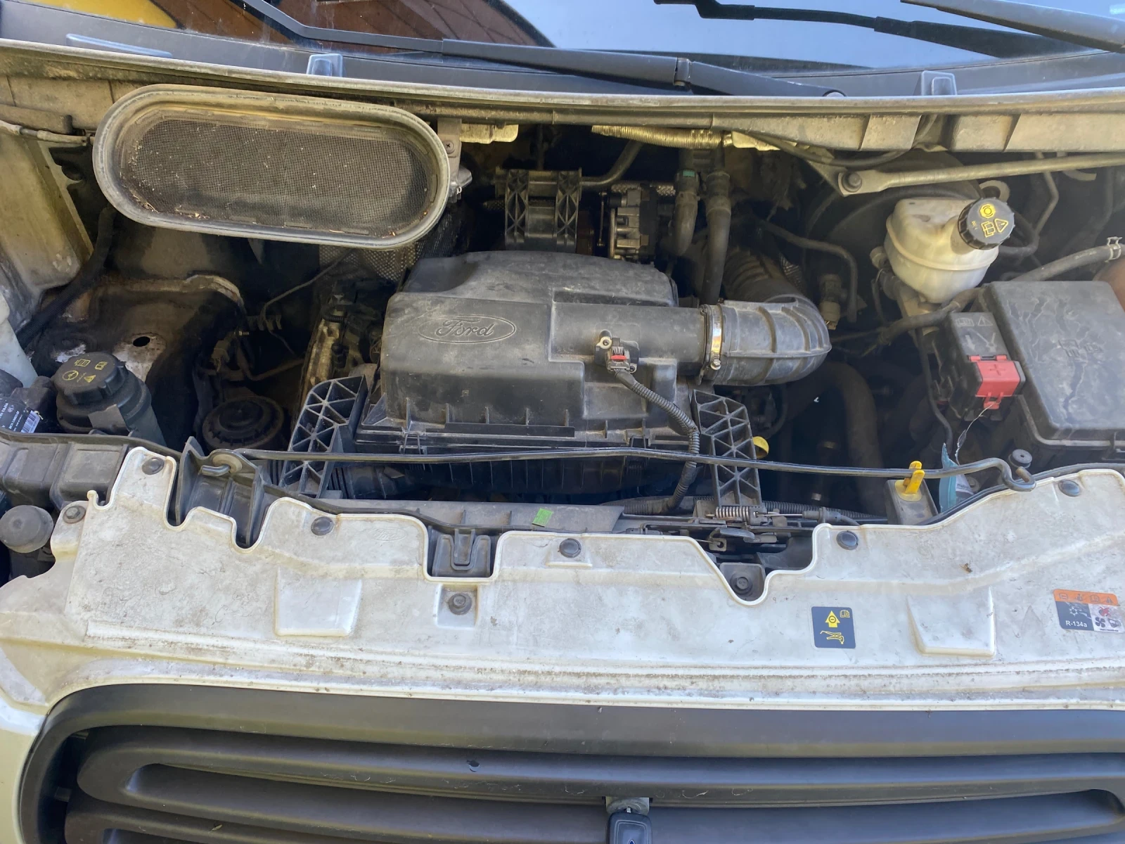 Ford Transit 2.2 155 кс. 6+ 1 - изображение 9