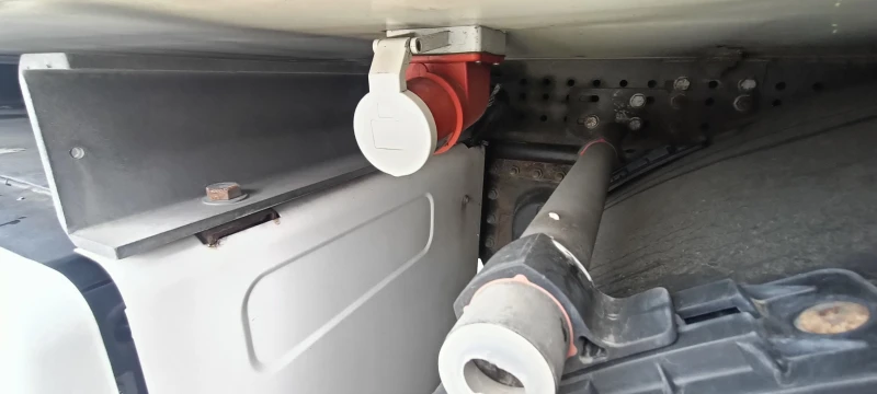 Renault T T380-THERMOKING UT-800-EBPO 6, снимка 8 - Камиони - 51956550