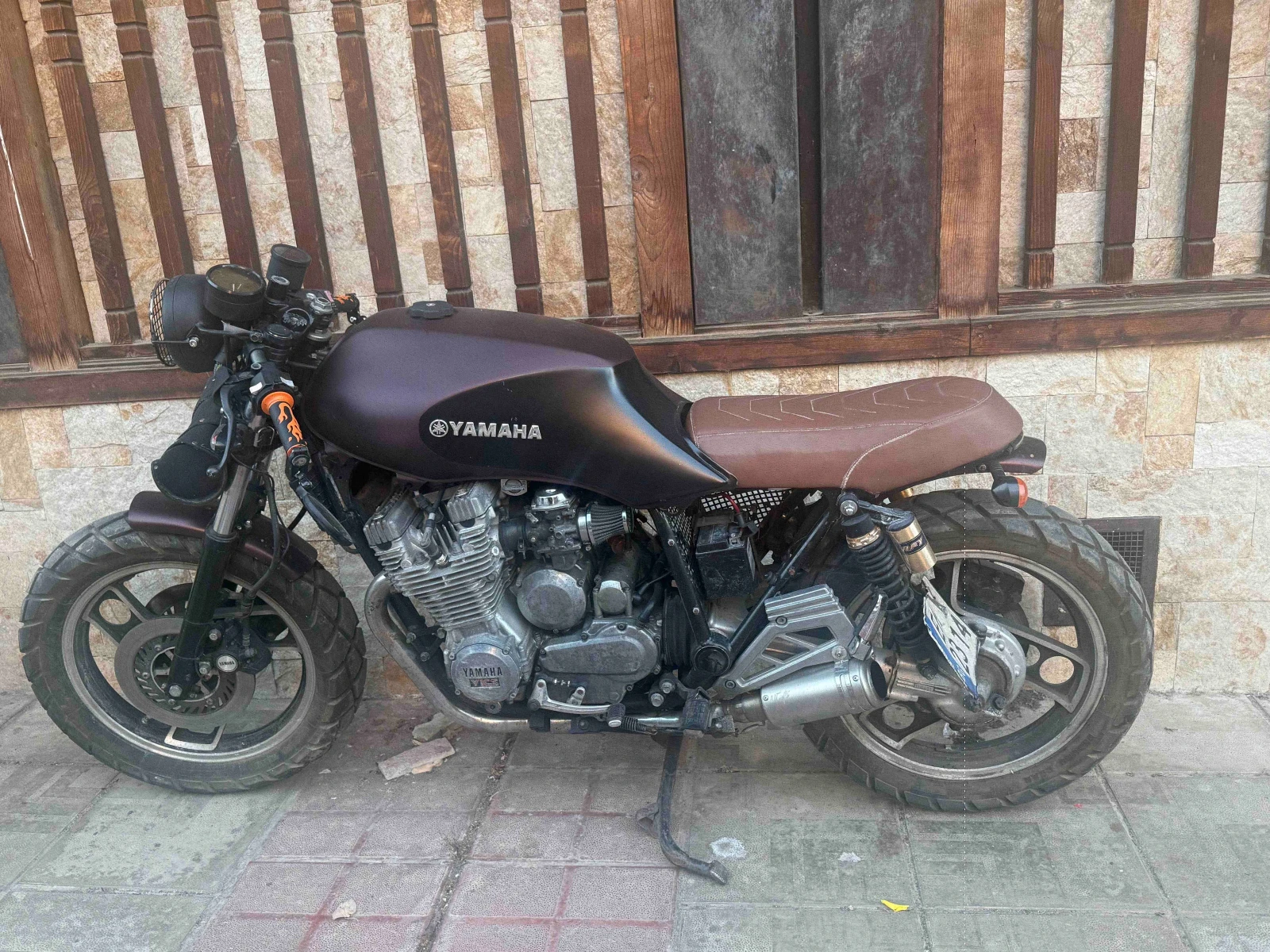 Yamaha XJ6