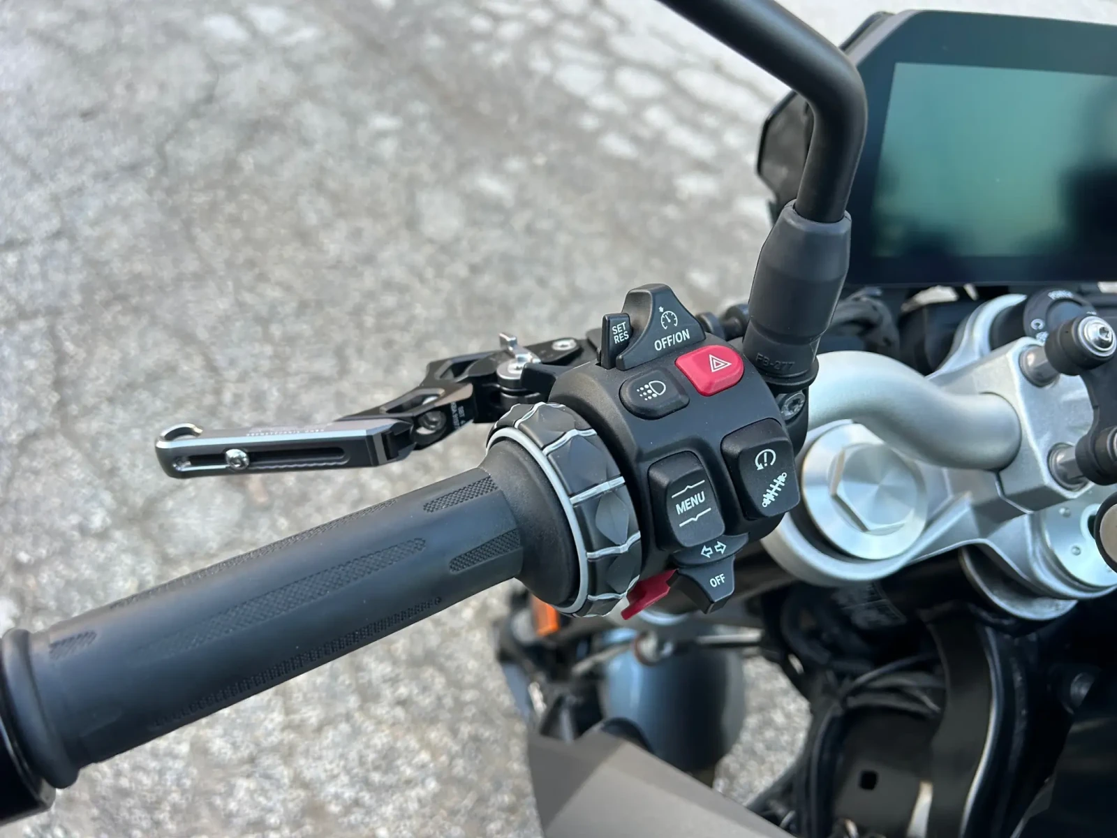 BMW F 900R A2, снимка 13 - Мотоциклети и мототехника - 54910726