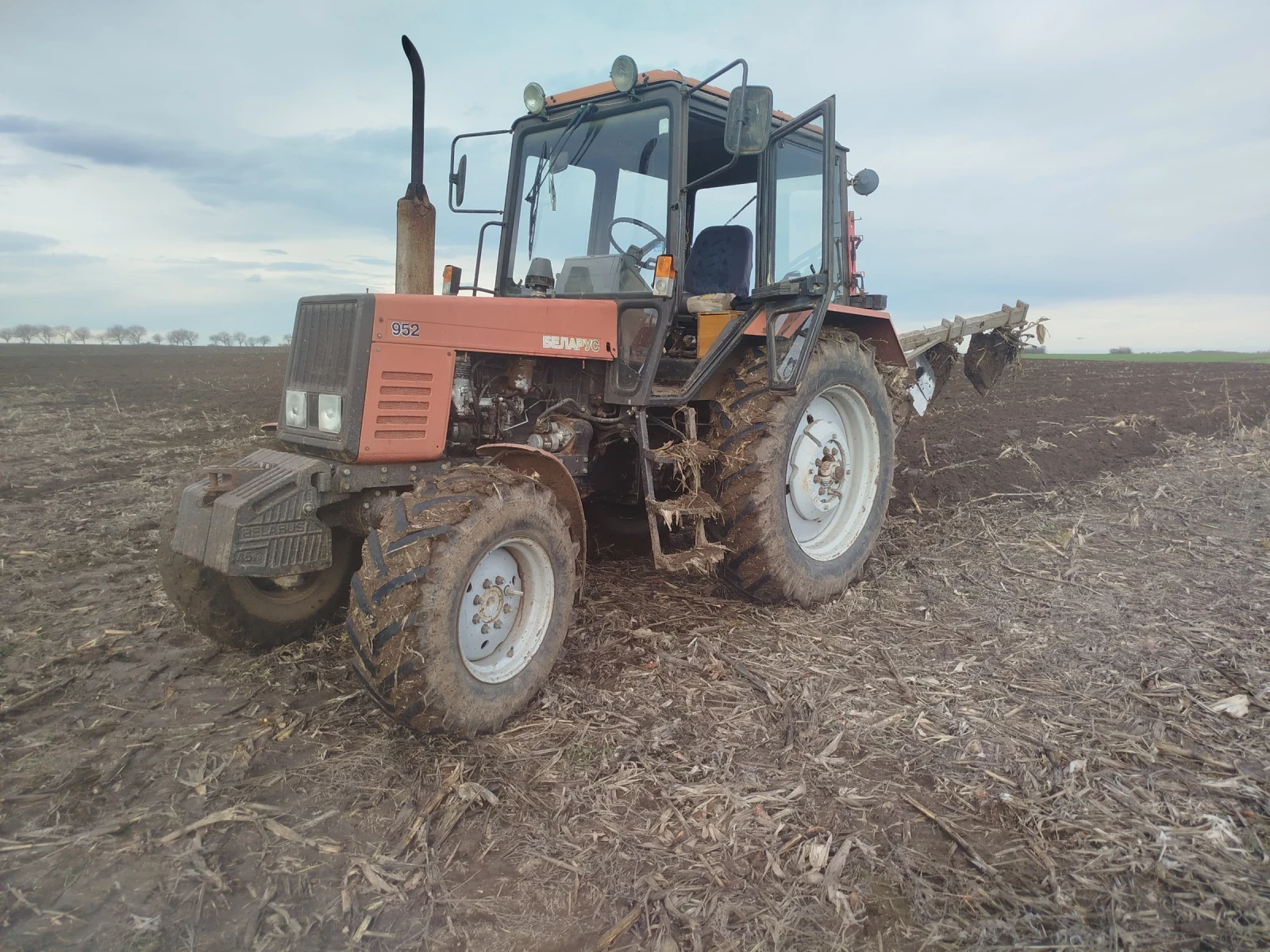 Трактор Беларус 952, снимка 1