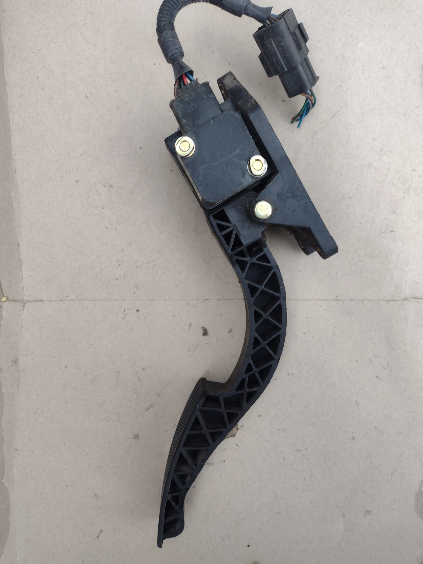 10730006  ����� ��� �� Kia Sorento I SUV (2002 2009)  2.5 CRDI  10730006 | Mobile.bg � ����������� 3