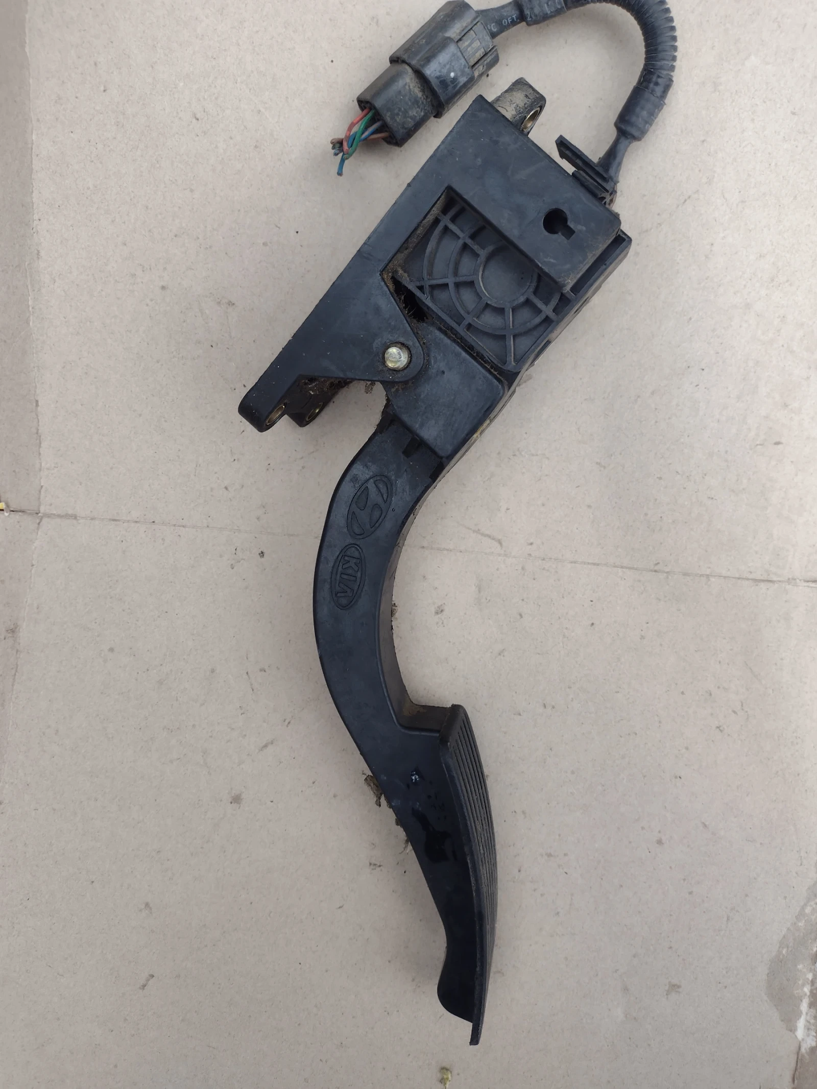 10730006  ����� ��� �� Kia Sorento I SUV (2002 2009)  2.5 CRDI  10730006 | Mobile.bg � ����������� 1