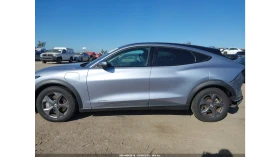 Ford Mustang Mach-E SELECT* KEYLESS* ПОДГРЕВ* КАМЕРИ* 360* , снимка 5