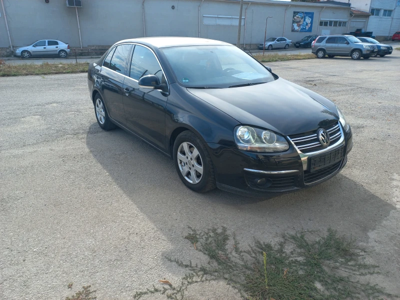 VW Jetta, снимка 4 - Автомобили и джипове - 47296311