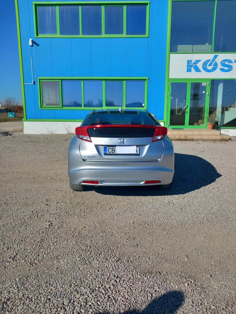 Honda Civic, снимка 4 - Автомобили и джипове - 47890020