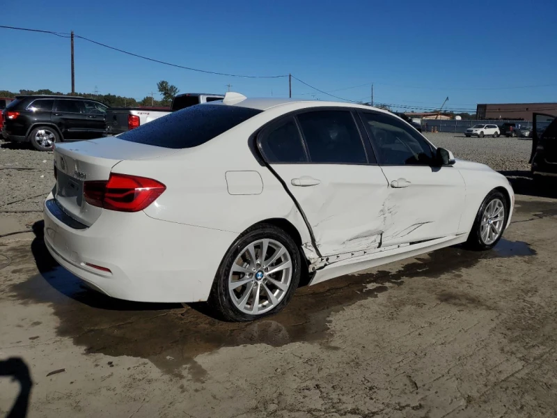 BMW 320 xDrive* Подгрев* Bluetooth, снимка 3 - Автомобили и джипове - 48109297