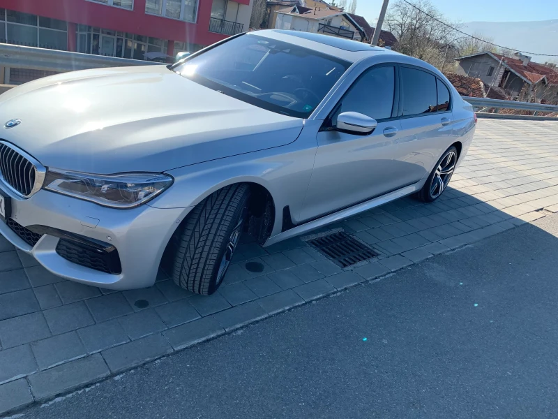 BMW 750, снимка 4 - Автомобили и джипове - 48637846