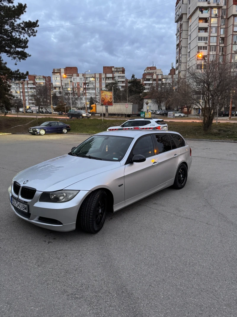 BMW 320, снимка 1 - Автомобили и джипове - 48850058