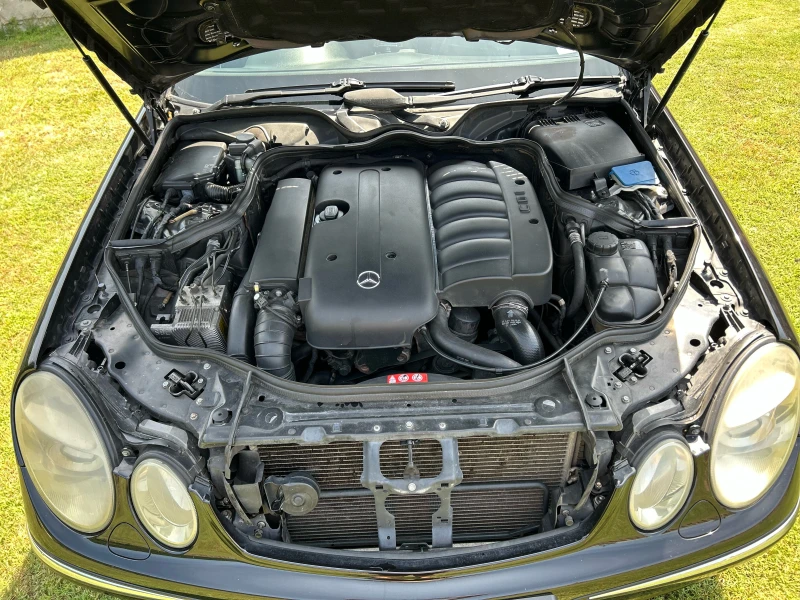 Mercedes-Benz E 270 E270 Elegance, снимка 9 - Автомобили и джипове - 50683739