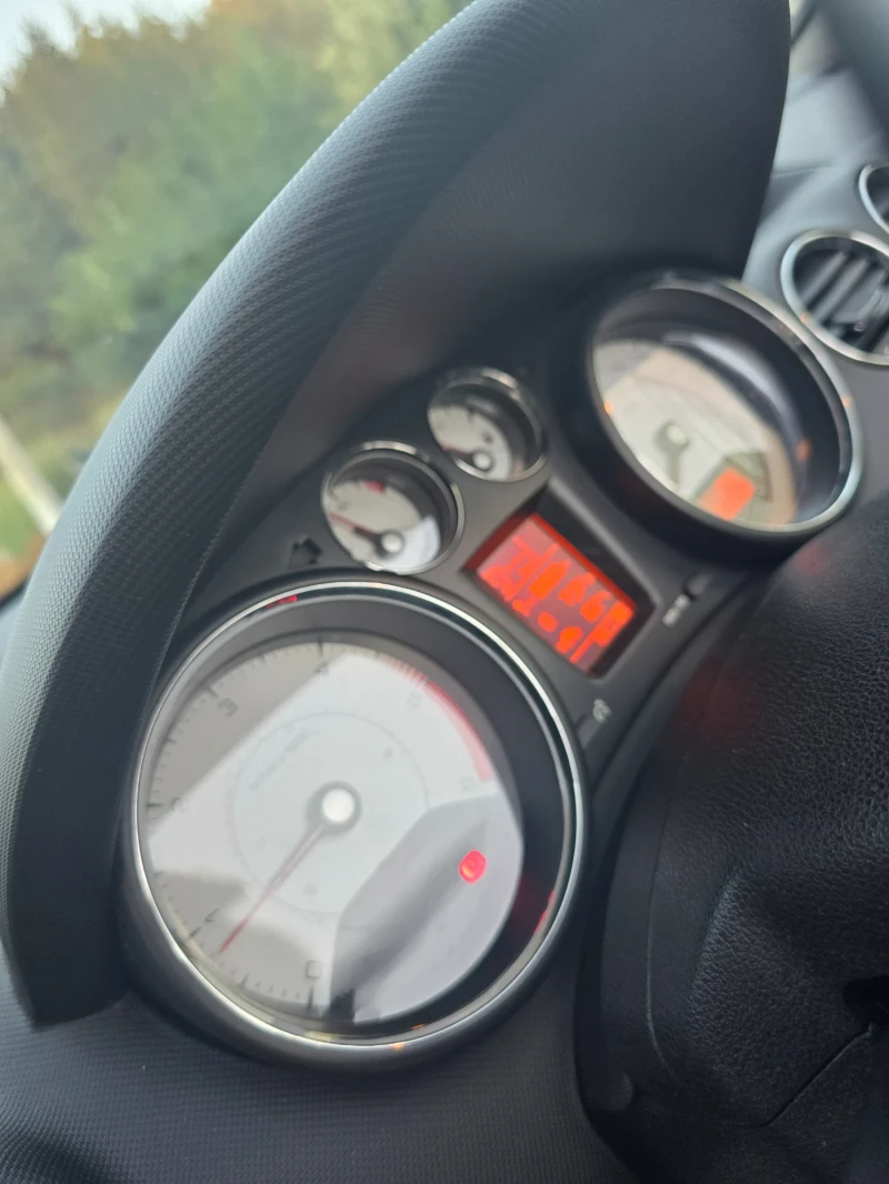 Peugeot 308 ЛИЗИНГ!ЛИЗИНГ!ЛИЗИНГ!, снимка 13 - Автомобили и джипове - 51621350