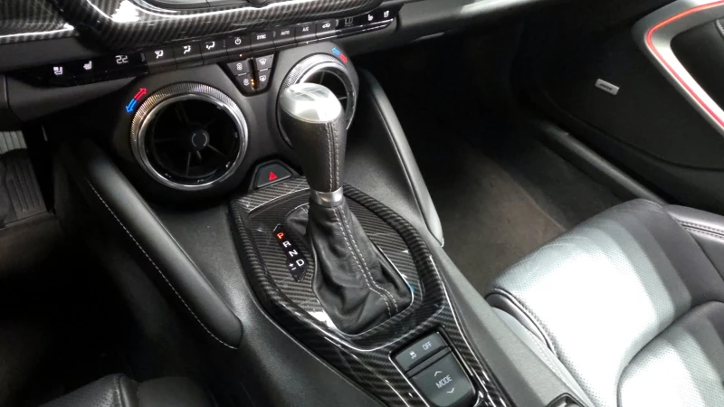 Chevrolet Camaro SS 6.2 V8, снимка 9 - Автомобили и джипове - 52398264