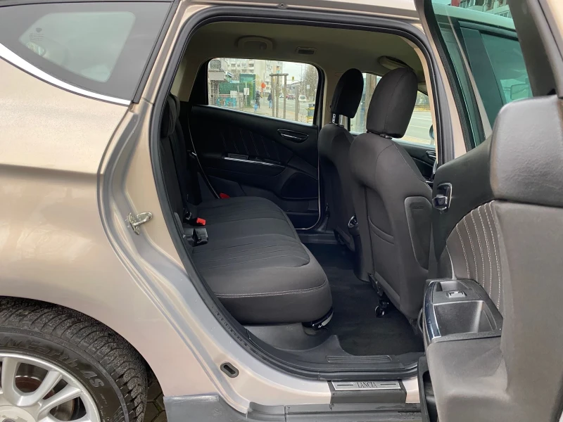 Lancia Delta 1.6JTD/KLIMA, снимка 12 - Автомобили и джипове - 52616002