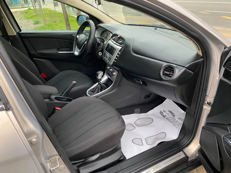 Lancia Delta 1.6JTD/KLIMA, снимка 10 - Автомобили и джипове - 52616002