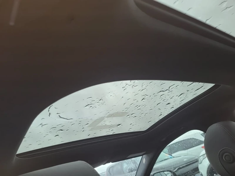 Mercedes-Benz E 63 AMG S* CARFAX * БЕЗ ПЪРВОНАЧАЛНА ВНОСКА, снимка 12 - Автомобили и джипове - 52935753