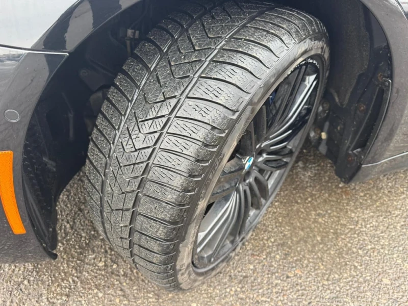 BMW 530 530i xDrive  CARFAX, снимка 11 - Автомобили и джипове - 53043563