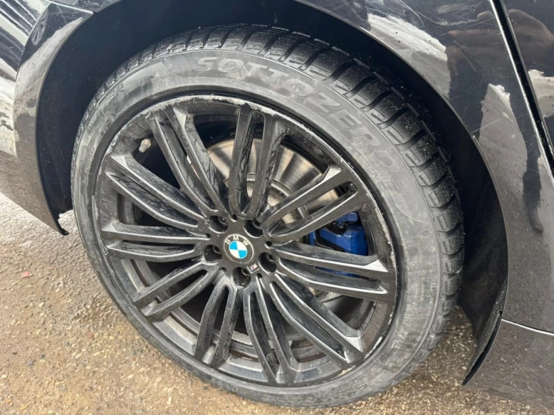 BMW 530 530i xDrive  CARFAX, снимка 7 - Автомобили и джипове - 53043563