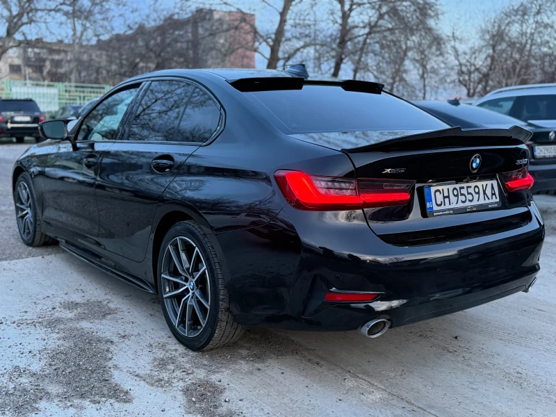 BMW 330 X-Drive* М.Точка* Камера* ПОДГРЕВ* Амбиентно Освет, снимка 4 - Автомобили и джипове - 53541922