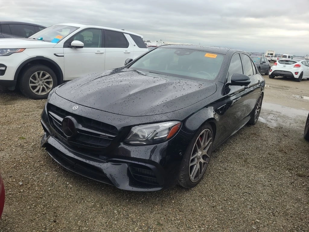 Mercedes-Benz E 63 AMG S* CARFAX * БЕЗ ПЪРВОНАЧАЛНА ВНОСКА, снимка 1