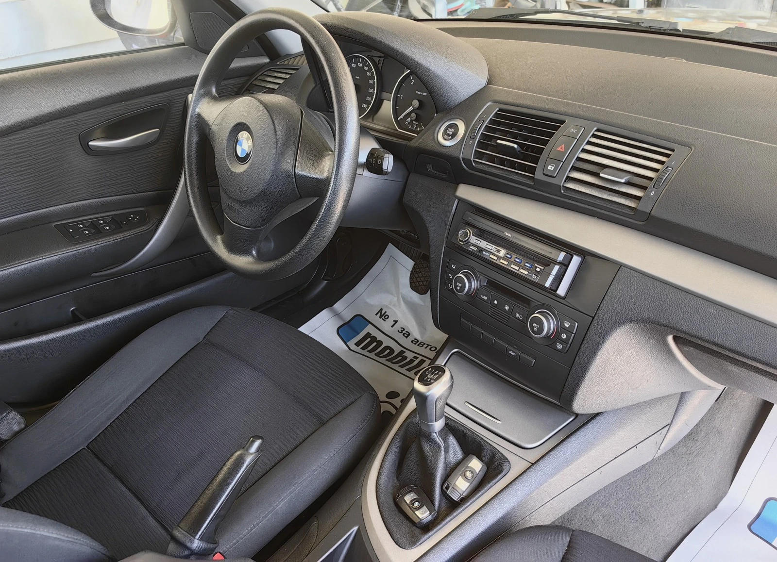 BMW 118 2.0d Euro 5A | Mobile.bg — изображение 11