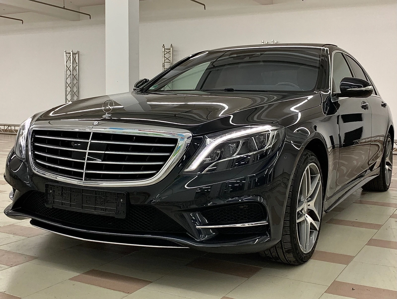 Mercedes-Benz S 350 AMG * 3xTV* PANO* BURM* DISTR* Keyless*  - [1] 