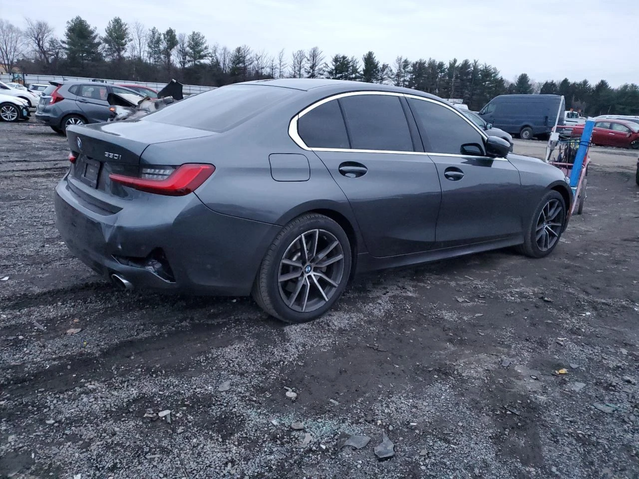 BMW 330 HEAD-UP* KEYLESS* 360 CAMERA* AMBIENT LIGHT*  - изображение 4