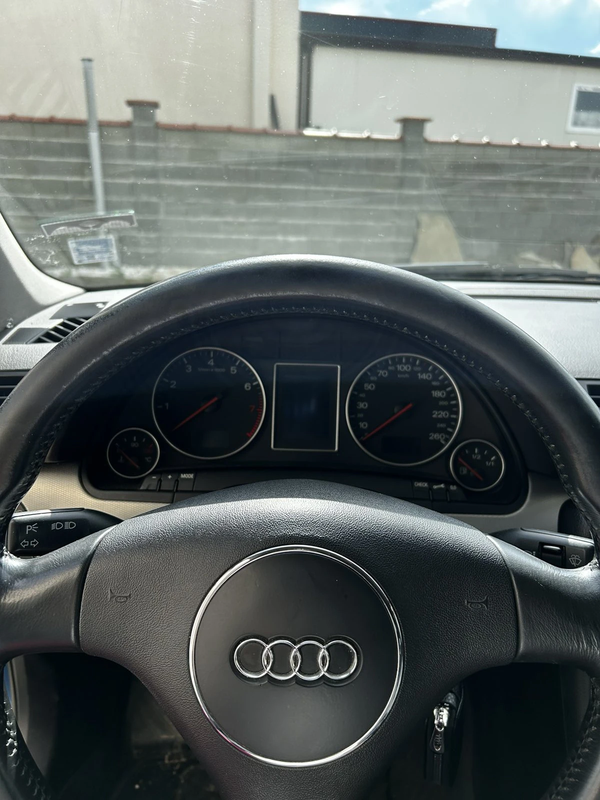 Audi A4  - изображение 7