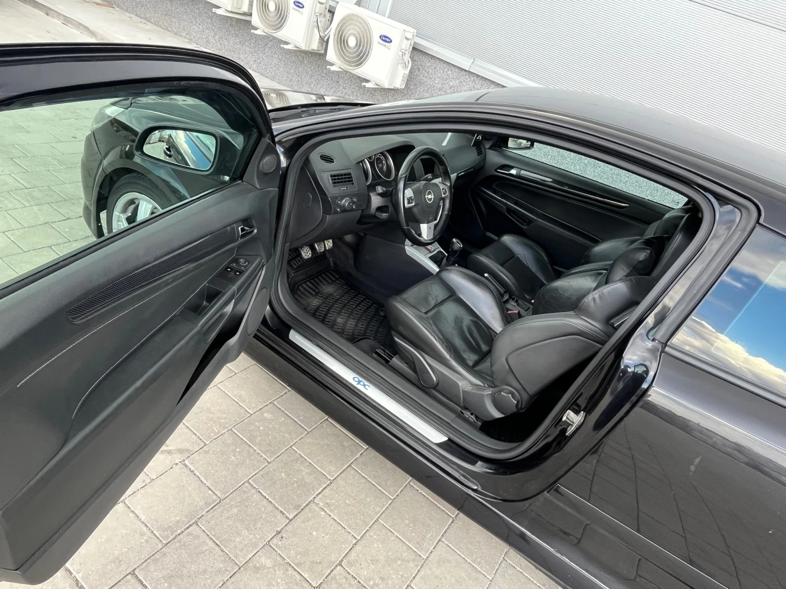 Opel Astra OPC - изображение 8