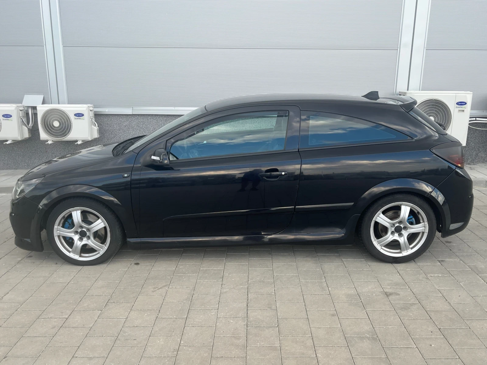 Opel Astra OPC - изображение 7