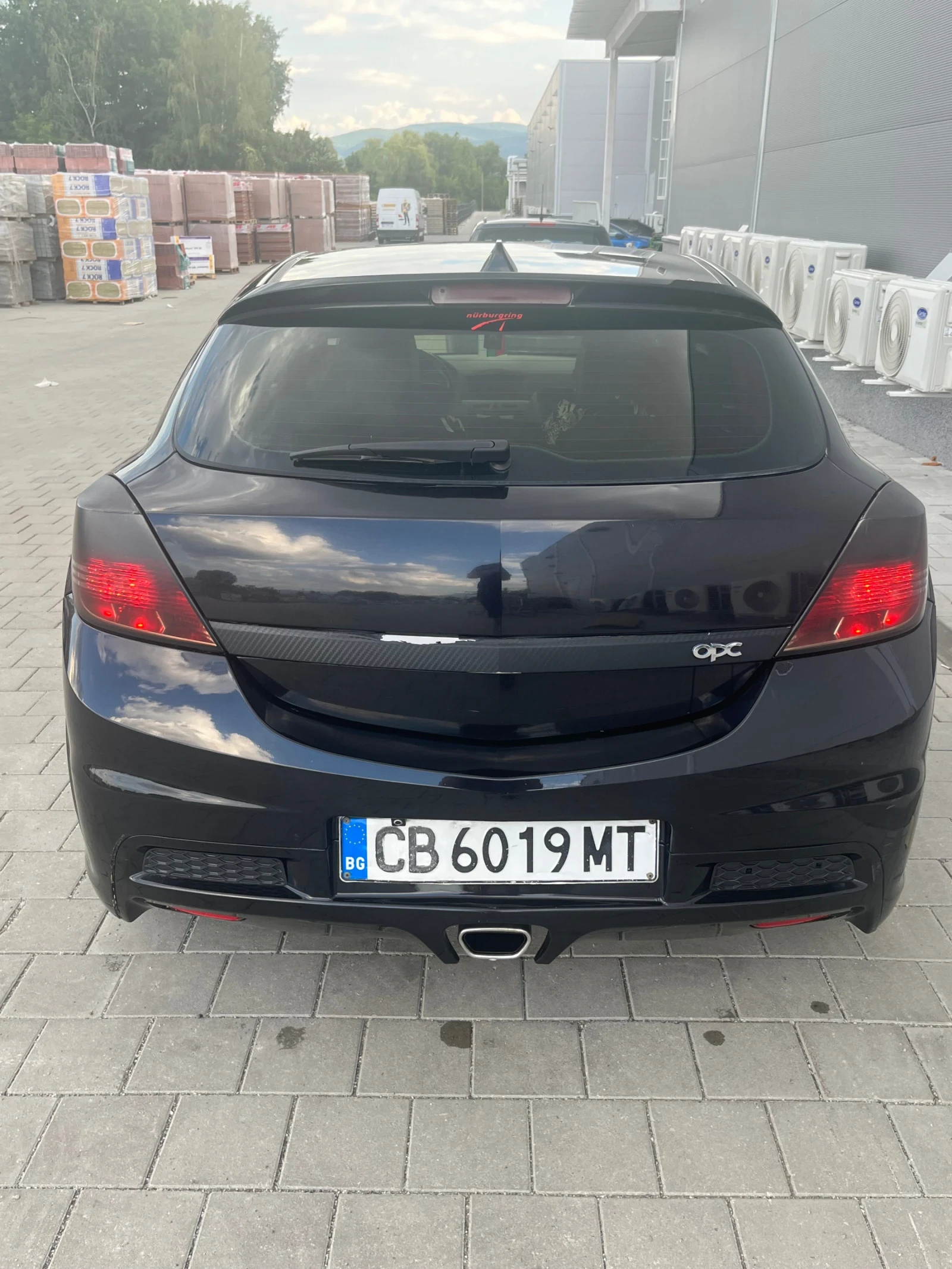 Opel Astra OPC - изображение 5