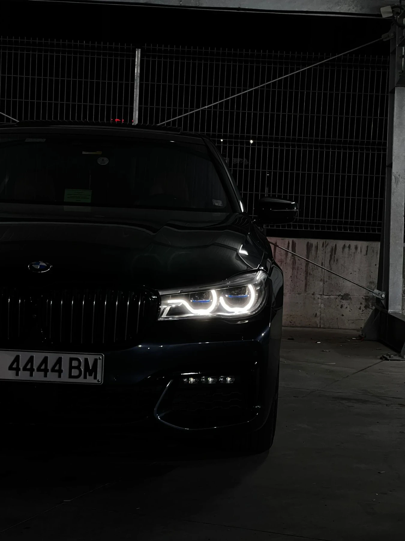 BMW 740 Xdrive/M packet/FULL Extri/KASKO - изображение 7