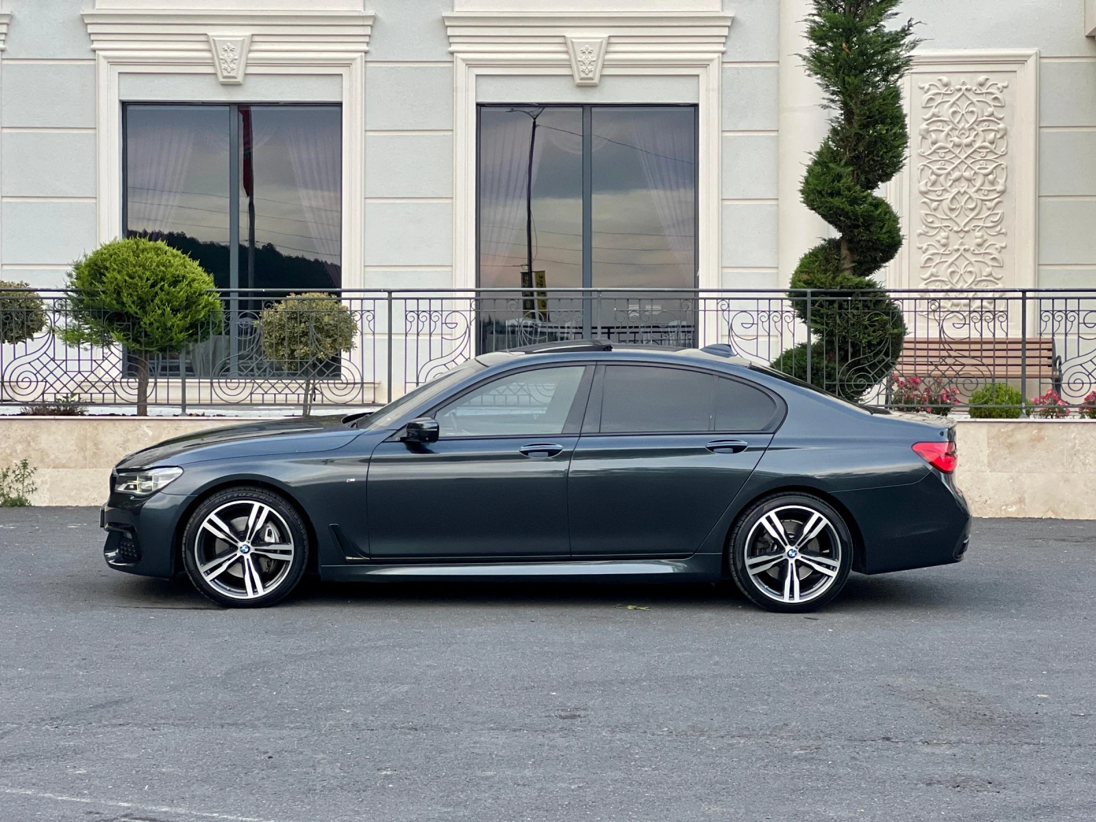 BMW 740 Xdrive/M packet/FULL Extri/KASKO - изображение 4