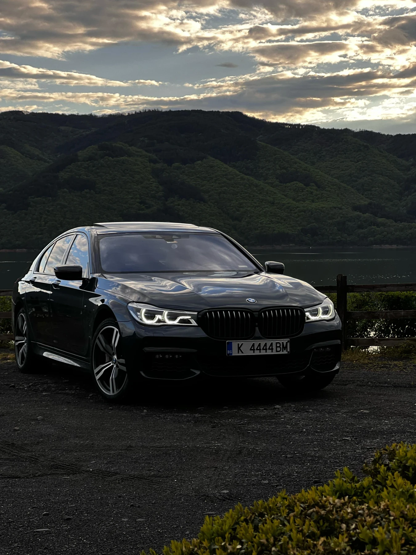 BMW 740 Xdrive/M packet/FULL Extri/KASKO - изображение 6