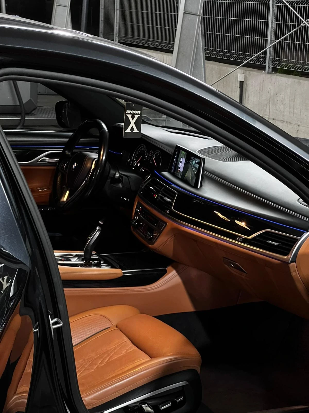 BMW 740 Xdrive/M packet/FULL Extri/KASKO | Mobile.bg   13