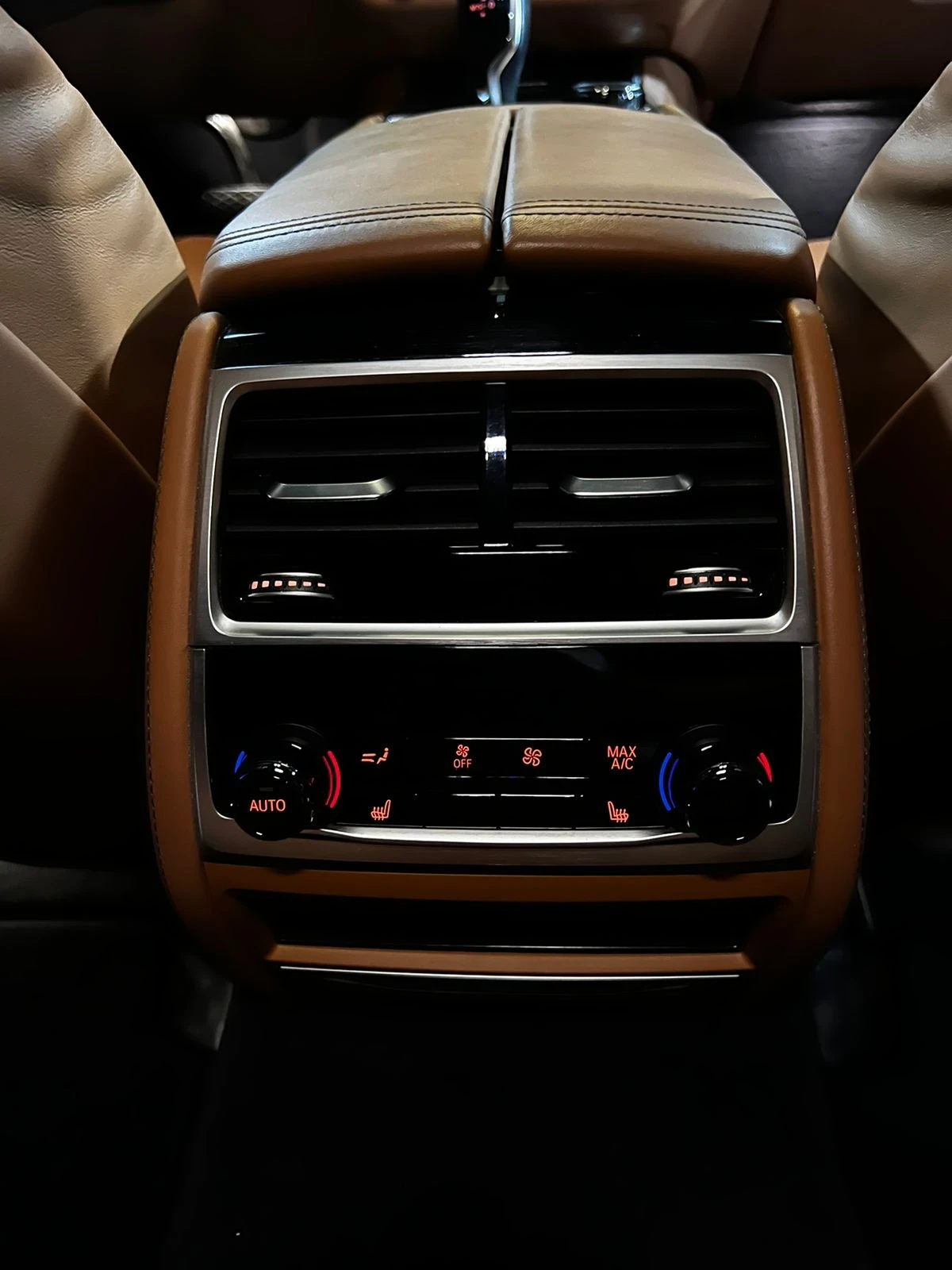 BMW 740 Xdrive/M packet/FULL Extri/KASKO | Mobile.bg   17